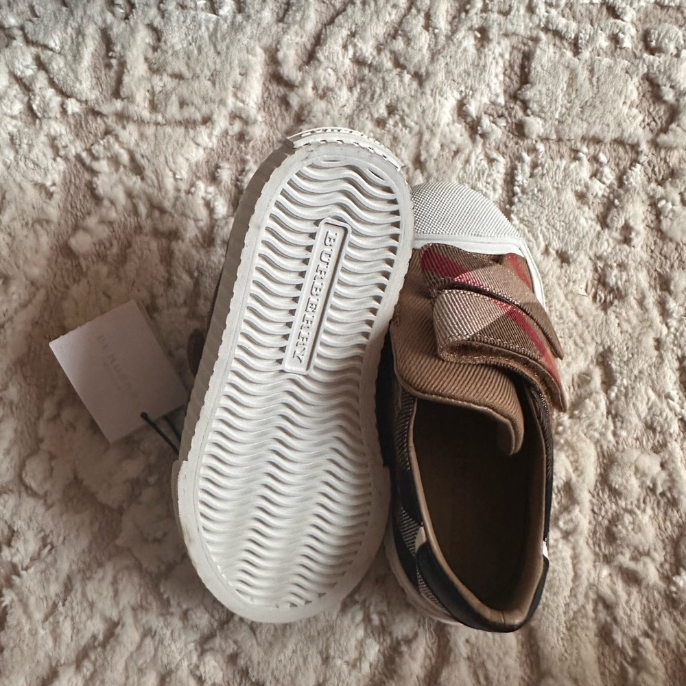 Never worn kids Burberry shoes